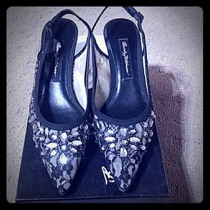 Gorgeous Beverly Feldman Slingback Heels